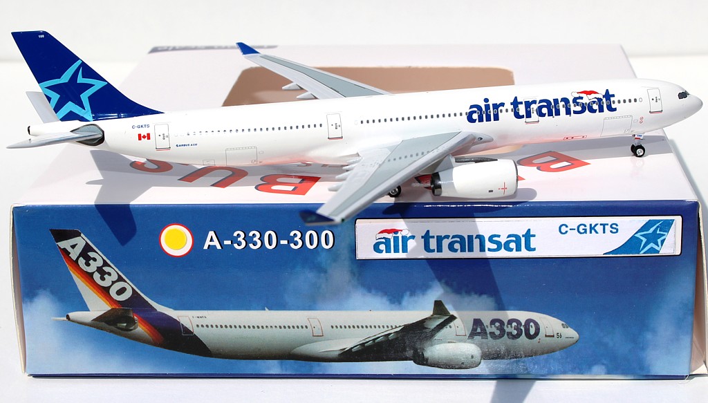 Click image for larger version

Name:	TSC Santa5.jpg
Views:	120
Size:	148.7 KB
ID:	45067