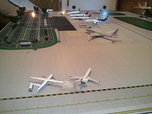 Lights are fully functional on this airport, once the terminal comes in it'll be beautiful!