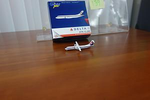 ASA ATR-72 model and its box